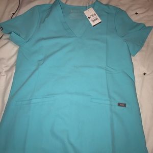 Figs Scrub Top